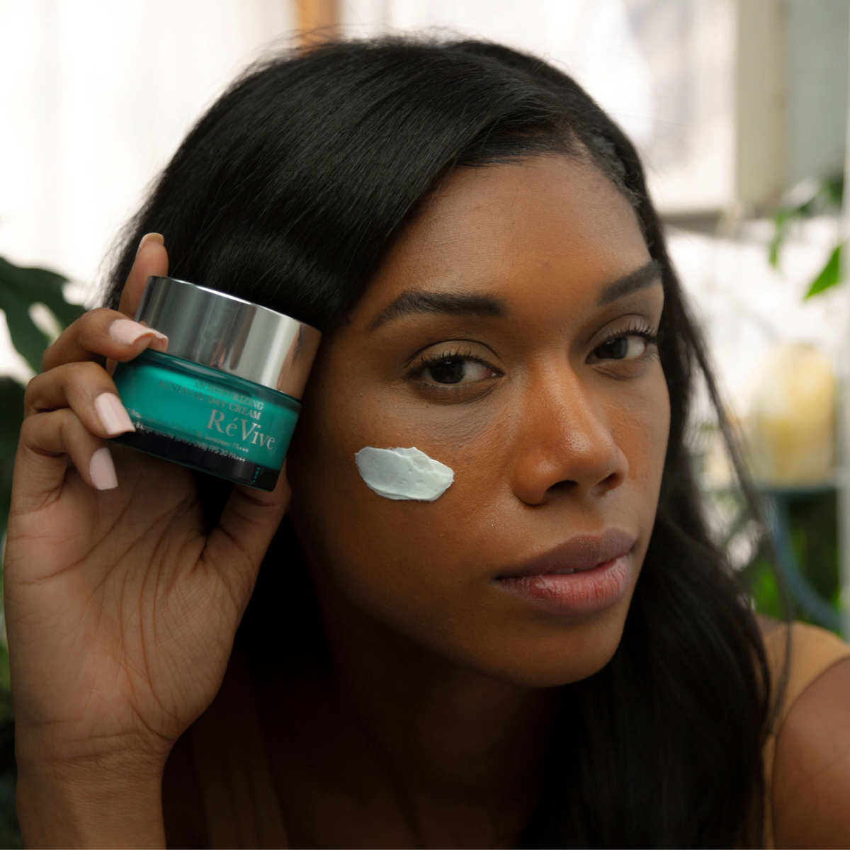 Moisturizing Renewal Day Cream / SPF 30